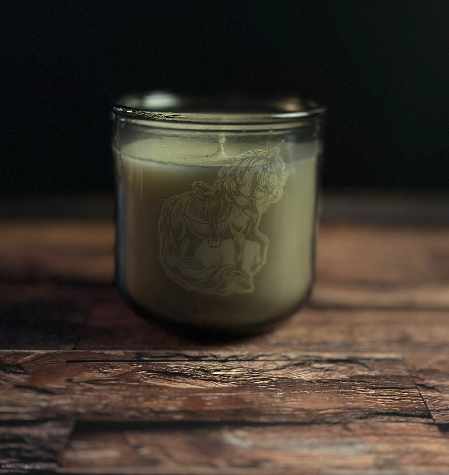 Saddle and Gloves Scented Candle Front