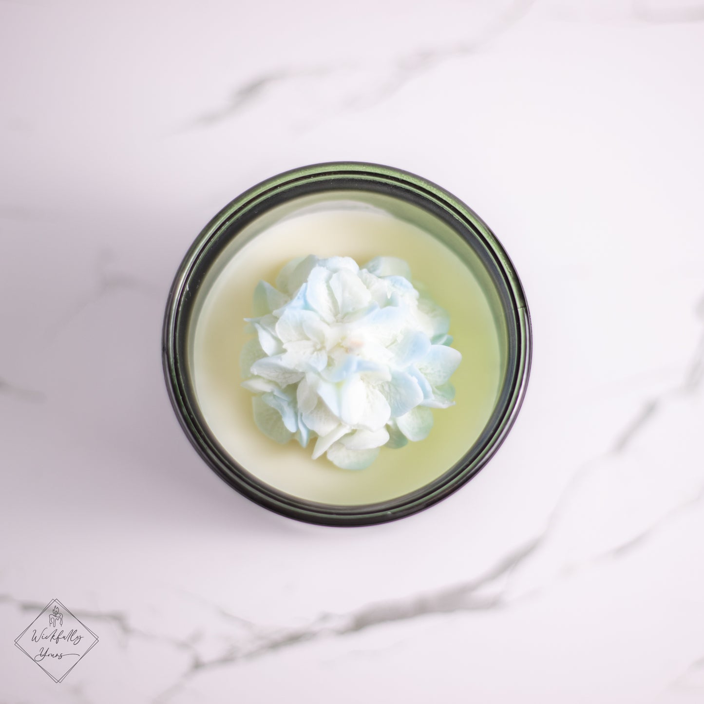Lovefully scented candle top