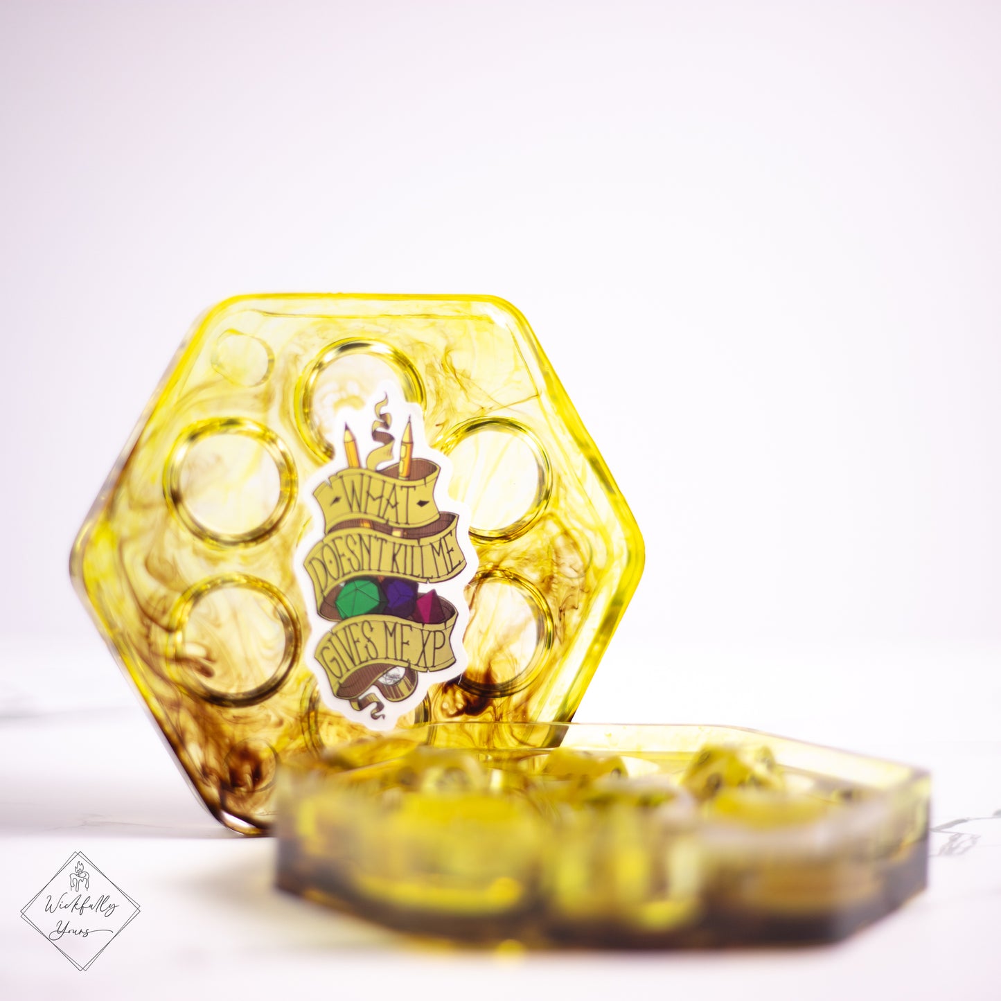 Yellow resin dice box front